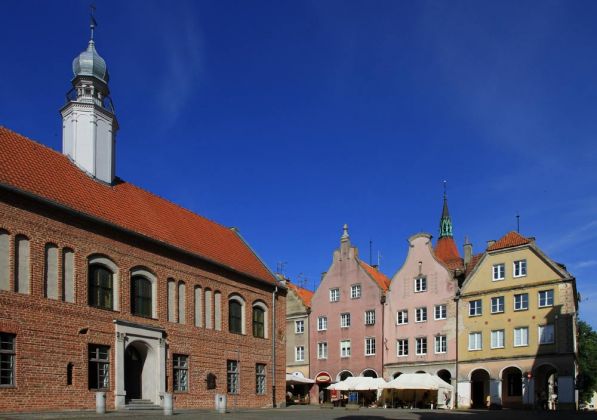 Das alte Rathaus am Marktplatz von Allenstein - Olsztyn
