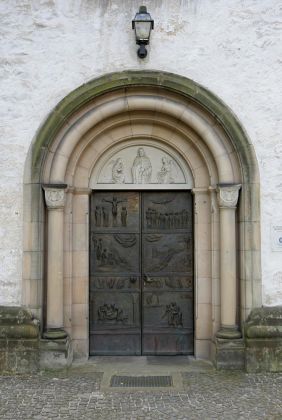 Augustiner-Kloster Hannover-Marienwerder - Eingangs-Portal der Klosterkirche