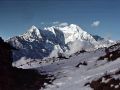 Das Gebirgsmassiv des Langtang, 7.500 m hoch, die Gipfel bilden die Grenze zu Tibet,