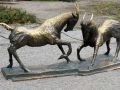 Poznań-Posen - Bronze-Denkmal für zwei Ziegenböcke aus der Stadt-Legende