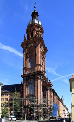 Würzburg - die Neubaukirche in der Neubaustrasse