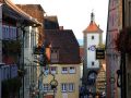 Rothenburg ob der Tauber - die Untere Schmiedgasse mit Siebersturm