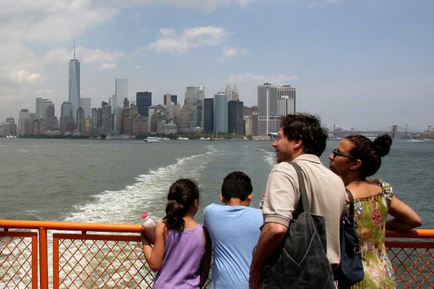 New York City - Manhattan, von der Staten Island Ferry aus gesehen	