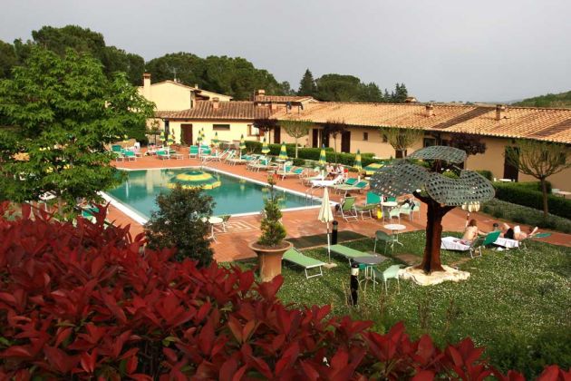 Die Umgebung von  San Gimignano - das Hotel Sovestro