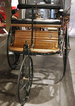 Benz Patent Motorwagen 1886 - Nachbau, P.S. Speicher, Einbeck