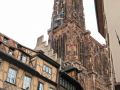 Das Strassburger Münster - Blick auf den Nordturm vom Münsterplatz ( Place de la Cathedrale )