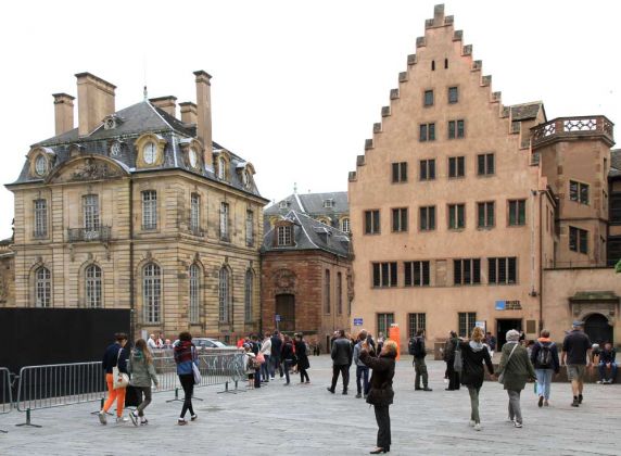 Strasbourg - der place du Château 
