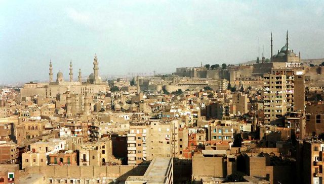 Blick vom Minarett der Ibn-Tulun-Moschee - Kairo und die Zitadelle von Saladin