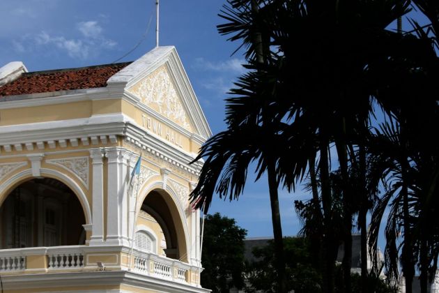 Die Town Hall - das Rathaus an der Esplanade - George Town, Penang