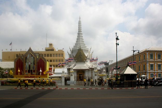Lak mueang - Bangkok City Pillar Shrine