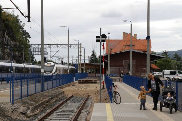Der Umsteige-Bahnhof Szklarska Poręba Górna