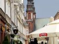 Der Rynek von Opole, Marktplatz von Oppeln, mit Blick auf die Kathedrale zum Heiligen Kreuz