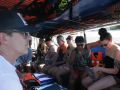Die bunt zusammen gewürfelte Touristen-Truppe unseres Longtail-Bootes