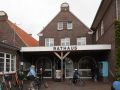 Langeoog - das Rathaus mit Tourist-Info an der Hauptstrasse