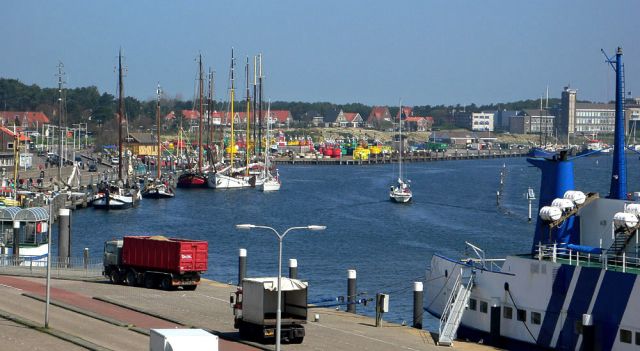 West-Terschelling - das Panorama der Hafenanlagen