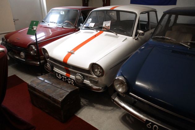 Drei verschiedene Kleinwagen der niederländischen Marke DAF