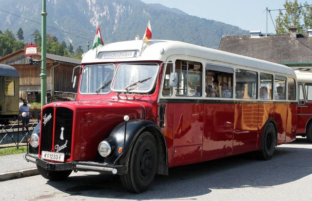 Saurer Schnauzenbus 5 GfSt 137, Baujahr 1950 - Saurer AG Wien