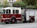 HME Ahrens Fox - Feuerwehr-Einsatzfahrt in San Francisco, Kalifornien