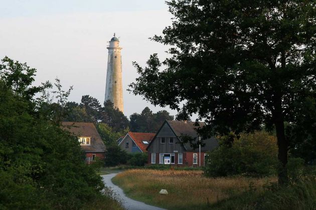 Zuidertoren ,der frühere zweite Leuchtturm der Nordseeinsel Schiermonnikoog - seit 1992 Sendeturm