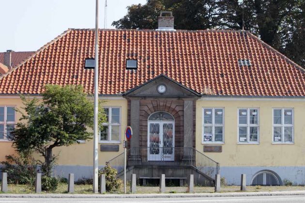 Historisches Gebäude am Hafen von Rønne - Bornholm, Dänemark