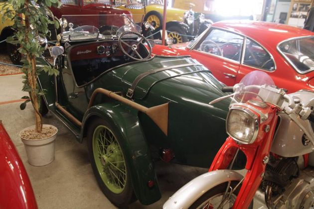 Ein Austin Seven Sport des Baujahres 1931 und weitere Oldies im Automuseum Bornholm