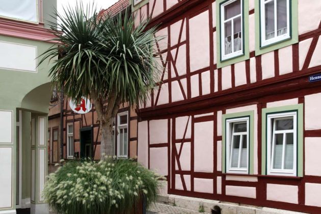 Bad Langensalza - Fachwerk-Idyll am Neumarkt und der Hennengasse Bad Langensalza - Fachwerk-Idyll am Neumarkt und der Hennengasse