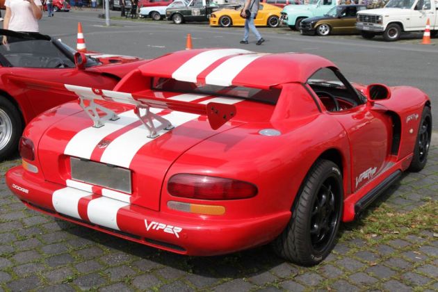 Dodge Viper RT / 10 Coupé - Baujahre 1992 bis 2002 Dodge Viper RT / 10 Coupé - Baujahre 1992 bis 2002