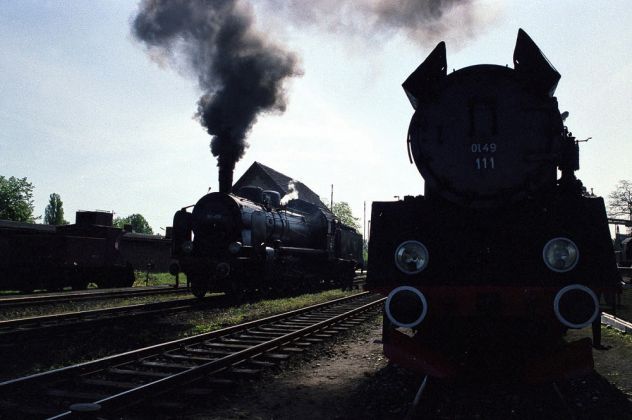 Dampf-Lokomotiven der Bauart Ok 1 und Ol 49 im Bahnbetriebswerk Wolsztyn