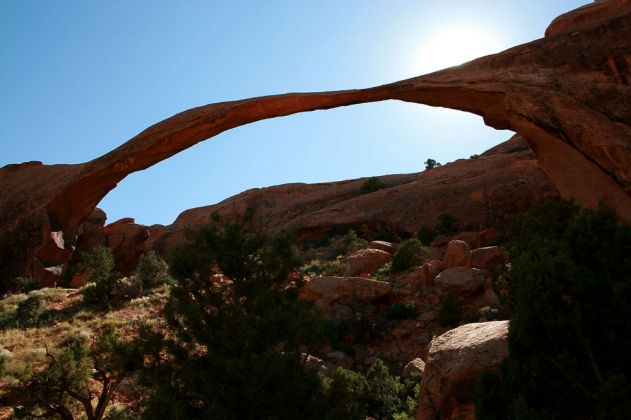 Rundreise USA der Westen - Landscape Arch, der Steinbogen mit der größten Spannweite - Arches National Park, Utah