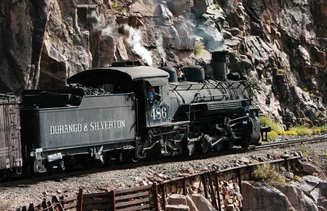 Rundreise USA der Westen - Durango & Silverton Railroad, Dampfzugfahrt entlang des Anamas-Rivers - Colorado
