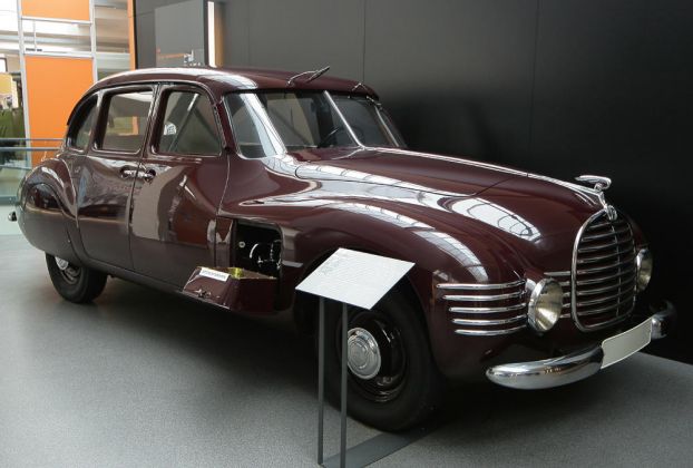 Horch 930 S Stromlinien-Limousine - Baujahr 1948 - August-Horch-Museum, Zwickau
