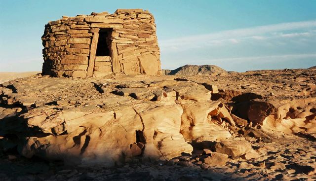 Ein Nawami, ein prähistorischer Steinbau im südlichen und östlichen Sinai - Ägypten