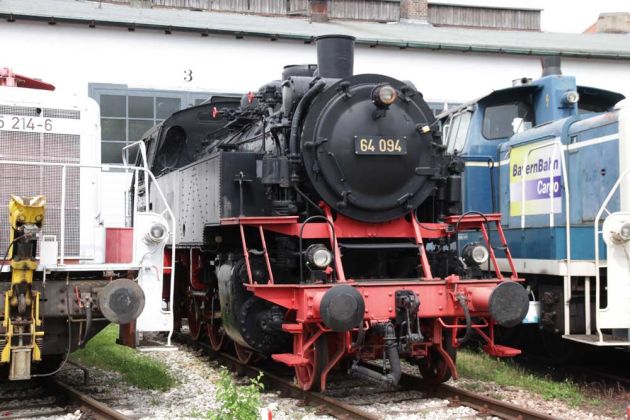 64 094, Einheits-Dampflokomotive der Baureihe 64 im Bayerischen Eisenbahn Museum, Nördlingen 64 094, Einheits-Dampflokomotive der Baureihe 64 im Bayerischen Eisenbahn Museum, Nördlingen