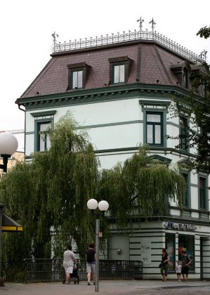 Hamburg-Bergedorf - ein historisches Gebäude an der Alten Holstenstrasse