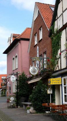 Nienburg-Weser, Hotels an der Pfarrkirche St. Martin