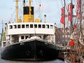 Bremerhaven - das Museumsschiff Dampfeisbrecher Wal an seinem Liegeplatz im Neuen Hafen