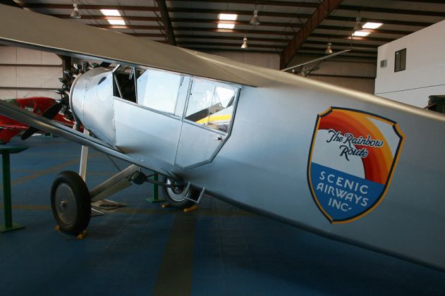 Planes of Fame - Stinson SM-1 Detroiter 