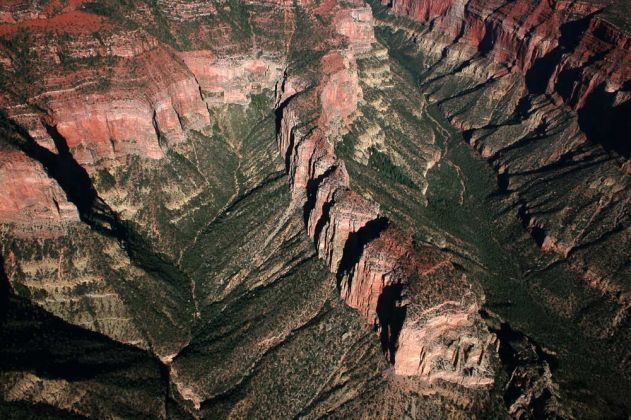Der Grand Canyon hautnah - ein Rundflug mit einer Twin Otter der Grand Canyon Airlines