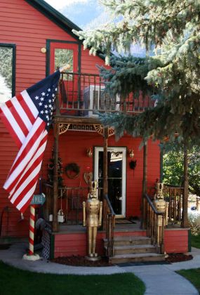 The Christmas House, Bed and Breakfast - Main Street Ouray, Colorado
