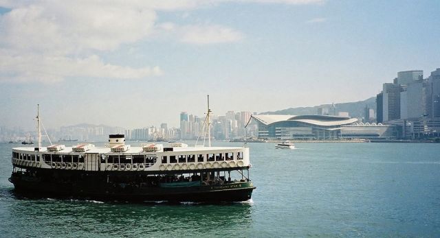 Der Star Ferry Pier am Victoria Harbour - Städtereise Hongkong 