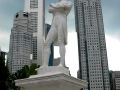 Singapur - die Statue von Sir Thomas Stamford Bingley Raffles, dem Gründer des modernen Singapur