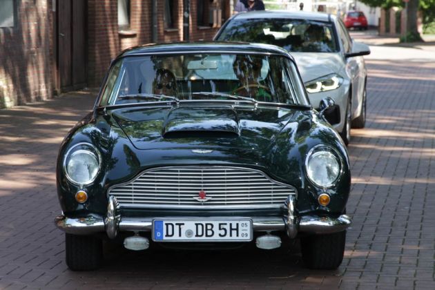 Aston Martin DB 5, Bauzeit 1963 bis 1965 - 4,0-Liter-Reihensechszylinder, 286 PS - das berühmteste James-Bond-Auto aller Zeiten Aston Martin DB 5, Bauzeit 1963 bis 1965 - 4,0-Liter-Reihensechszylinder, 286 PS - das berühmteste James-Bond-Auto aller Zeiten