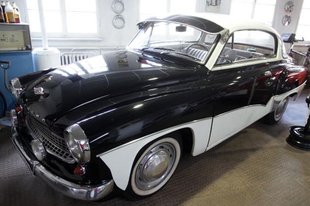 Automuseum Nossen - ein gepflegtes Wartburg 311 Coupé in Zweifarb-Lackierung Automuseum Nossen - ein gepflegtes Wartburg 311 Coupé in Zweifarb-Lackierung