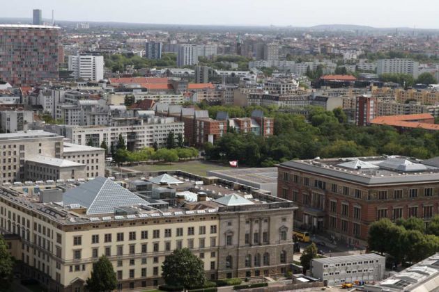 Berlin von oben - Rundumblicke vom Panoramapunkt am Potsdamer Platz Berlin von oben - Rundumblicke vom Panoramapunkt am Potsdamer Platz