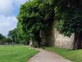 Boulogne-sur-Mer an der C&ocirc;te d&rsquo;Opale - die Stadtmauer mit den Wallanlagen