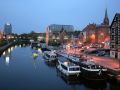 Bydgoszcz, Bromberg zur Blauen Stunde - das Brda-Ufer der Altstadt