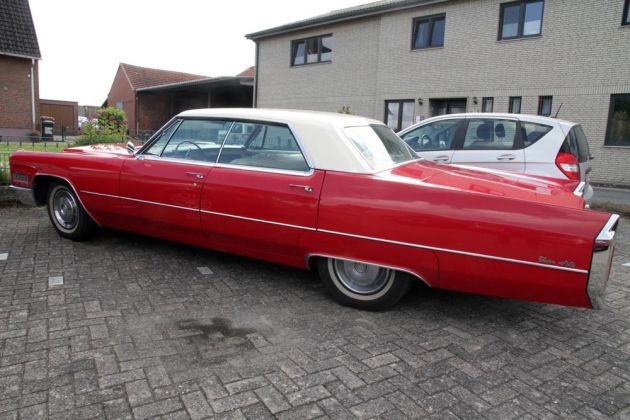 Cadillac Sedan DeVille - Modelljahr 1966 Cadillac Sedan DeVille - Modelljahr 1966