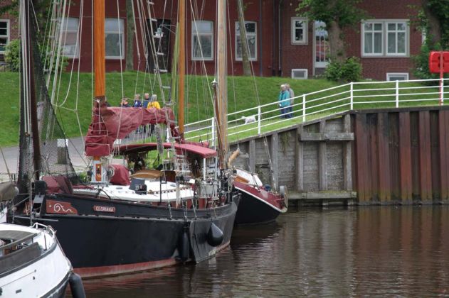 Der Museumshafen Carolinensiel in Ostfriesland - der Segler Gloriana of Faversham, eine Half Size Sailing Barge Der Museumshafen Carolinensiel in Ostfriesland - der Segler Gloriana of Faversham, eine Half Size Sailing Barge