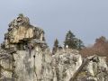 Die Externsteine im Teutoburger Wald - der Grottenfels mit H&ouml;hlen, Treppenanlage und Gipfelplateau 