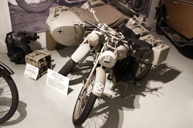 DKW NZ-350 Wehrmachtskrad mit Beiwagen, Baujahr 1944 - Fahrzeugmuseum Chemnitz